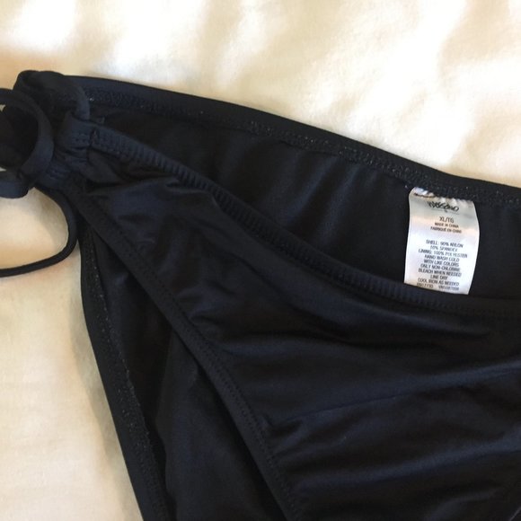 Mossimo Classic Black Halter Top & Side-Tie Bikini - Picture 7 of 8